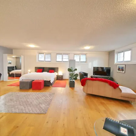 Riviera Apartment *