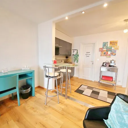 Riviera Apartment *